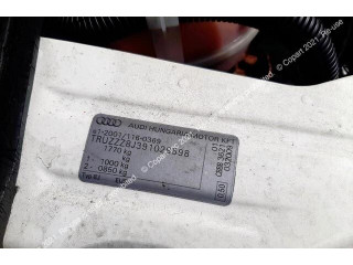 Форсунка топливная  Audi TT (8J) 2006-2010    03L130277, 03L130855     