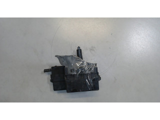 Блок предохранителей  Nissan Titan 2003-2007      7154707730    5.6