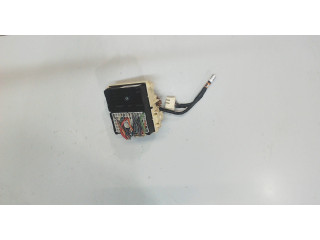Блок предохранителей  Cadillac Escalade 2 2000-2006      1519058     6