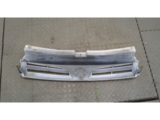 Решетка радиатора  Nissan Primastar         1.9 