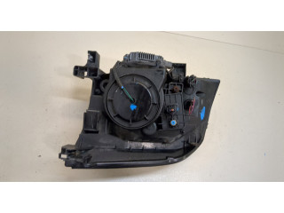 Фара передняя  Nissan X-Trail (T30) 2001-2006 правая 