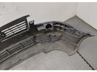 Бампер  Volkswagen Passat 5 2000-2005 передний   