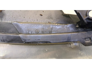 Фара передняя  Nissan Serena 2005-2010 C25 правая 