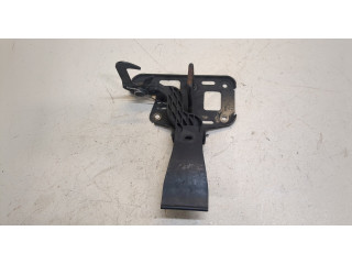 Замок капота  Volkswagen Touareg 2007-2010     