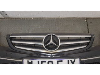 Бампер  Mercedes CLC 2008-2011 передний   