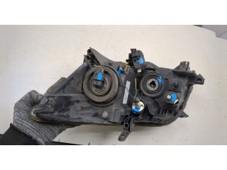 Фара передняя  Toyota Auris E15 2006-2012 правая 