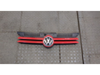 Решетка радиатора  Volkswagen Golf 4 1997-2005           1.4 