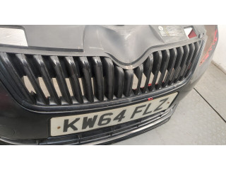 Бампер  Skoda Fabia 2010-2014 передний   5J0807221D