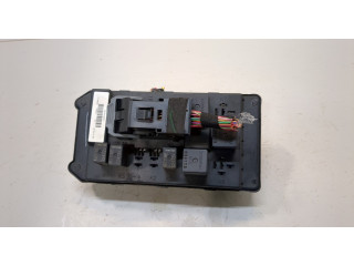 Блок предохранителей  Jeep Grand Cherokee 2004-2010      56050066ac   