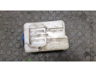 Бачок омывателя  Ford Mondeo 4 2007-2015  Volkswagen Transporter  2003-2009 1.9