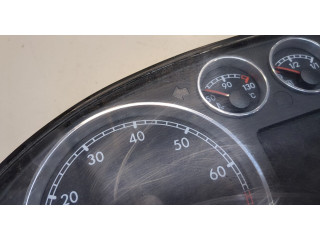 Панель приборов  Volkswagen Passat 5 2000-2005              Бензин