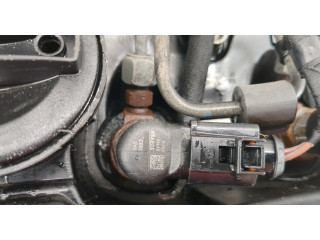 Генератор  Volkswagen Caddy 2004-2015       06F903023E    