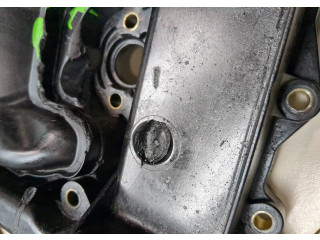 Клапанная крышка двигателя ДВС  Volvo XC90 2006-2014 2.4     