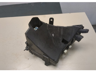 Блок предохранителей  Subaru Forester (S12) 2008-2012      8241SC020, 82243AG010, 82243SC000     2