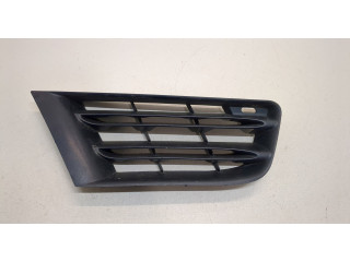 Решетка радиатора  Renault Scenic 2003-2009          