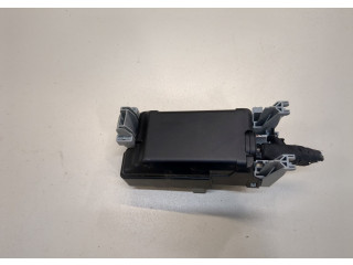 Блок предохранителей  Chevrolet Equinox 2017-      22923945    1.5