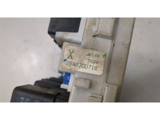 Блок предохранителей  Nissan Murano 2002-2008      284B7CD710   