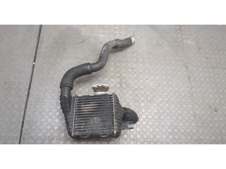 Интеркулер  KIA Sportage 2004-2010 2.0      