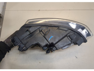 Фара передняя  Volkswagen Polo 2009-2014 правая 