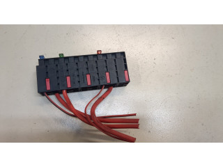 Блок предохранителей  Renault Trafic 2001-2014      0025450901    1.9