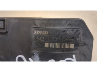 Блок комфорта  Renault Megane 2 2002-2009        