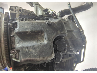 Клапанная крышка двигателя ДВС  BMW 3 E90, E91, E92, E93 2005-2012      
