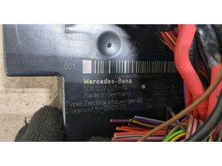 Блок предохранителей  Mercedes C W204 2007-2013           1.8