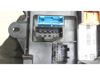 Блок предохранителей  Audi A6 (C6) 2005-2011      4f0907289g     3
