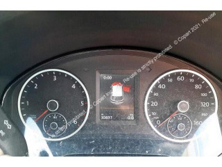 Бампер  Volkswagen Tiguan 2011-2016 задний    5N0807421G
