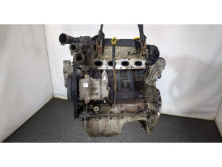 Клапанная крышка двигателя ДВС  Opel Corsa D 2006-2011 1.2     