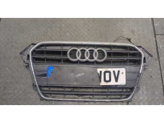 Решетка радиатора  Audi A4 (B8) 2011-2015          8K0853651E