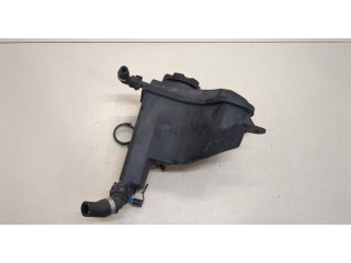 Бачок расширительный  BMW 3 E90, E91, E92, E93 2005-2012 17138570079, 8570079   