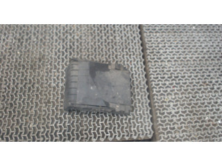 Крышка блока предохранителей  Volkswagen Golf 5 2003-2009      1K0937132F     1.6