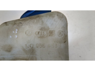 Бачок омывателя  Audi A3 (8L1) 1996-2003 1j0955453     1.6