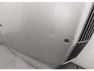 Решетка радиатора  Mercedes CLK W208 1997-2002          