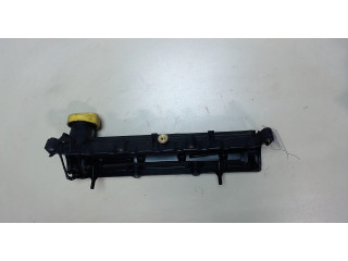 Клапанная крышка двигателя ДВС  Renault Scenic 2003-2009 1.5  132654861R   