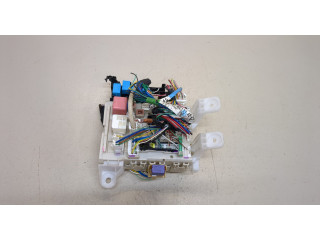 Блок предохранителей  Toyota RAV 4 2006-2013      8273042360   