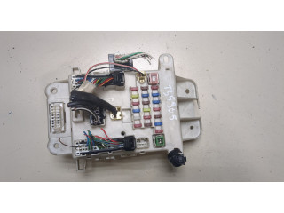 Блок предохранителей  Toyota RAV 4 2000-2005      05535f0     2