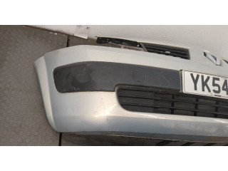 Бампер  Renault Megane 2 2002-2009 передний   