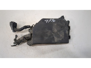 Блок предохранителей  Toyota C-HR      82111F4380   
