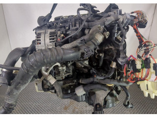 Клапанная крышка двигателя ДВС  BMW 3 E90, E91, E92, E93 2005-2012      