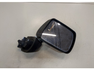 Зеркало боковое  Mitsubishi Endeavor  правое           MR641970