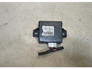 Блок комфорта  Renault Megane 3 2009-2016      4M5418R0A    