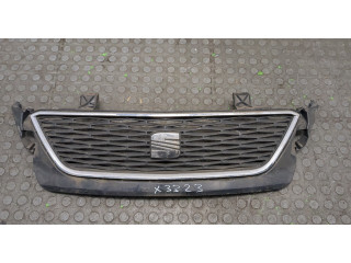 Решетка радиатора  Seat Toledo 4 2012-2019           1.6 