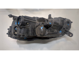 Фара передняя  Volkswagen Passat 7 2010-2015 Европа правая 