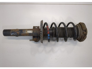 Стойка амортизатора  Volkswagen Polo 2001-2005 6Q0413031BM, 6Q0411105AE    1.2  бензин