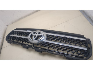Решетка радиатора  Toyota RAV 4 2006-2013          