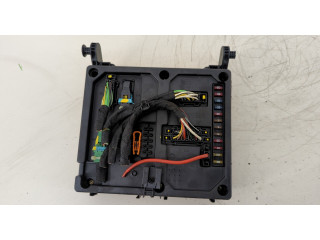 Блок предохранителей  Volkswagen Sharan 2000-2010      7M3962258AH   