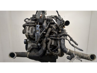 Форсунка топливная  Volkswagen Passat 6 2005-2010         