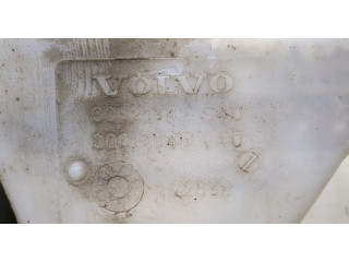 Бачок омывателя  Volvo S40 / V40 1995-2004 30621342, 30621343   